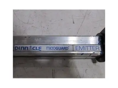 Pinnacle Microguard 28" Light Curtain Emitter Tested OK