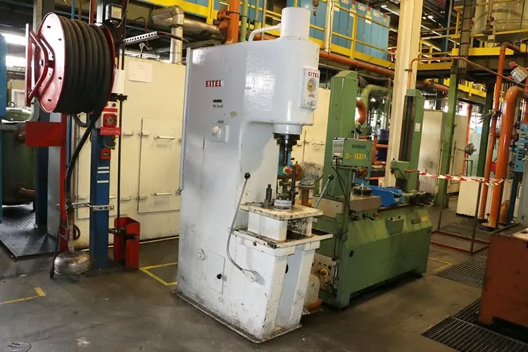 Used EITEL 25 TON Gap Frame (OBS) Presses BE | Apt International N.V #362129