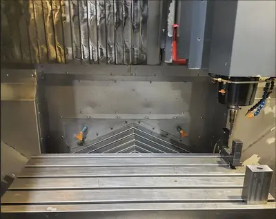 USED 2011 MAKINO F5