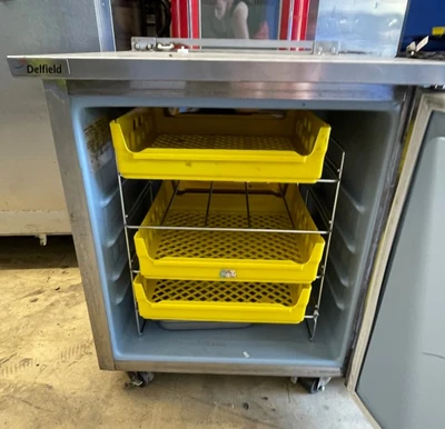130-0168 Delfield 406-STAR-CCT 27” Self Contained Undercounter Cooler