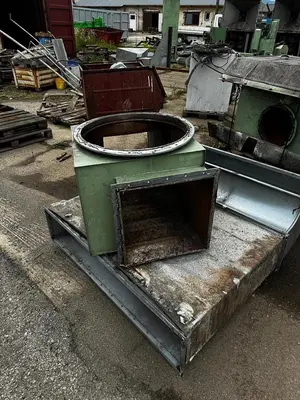 Used 2012 S.A.F. DBS-200RCS Blast Room (Manual Booth) CZ | Amaron s.r.o. #1061607