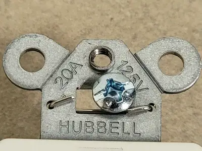 USED HUBBELL SNAP2162WA