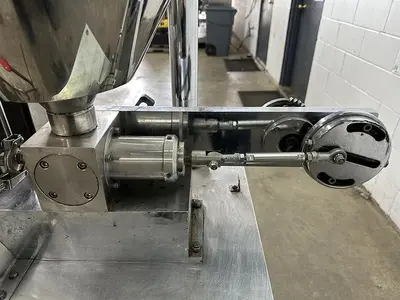USED 2013 SHANGHAI HOUSEN INDUSTRY CO. HSU-150Y