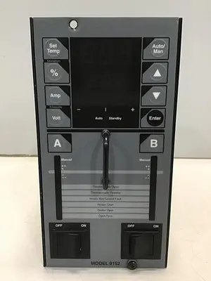 USED HUSKY 9152