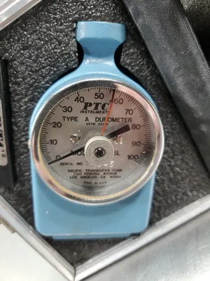 PTC Instruments Model 306L Type A Durometer w/Case. 5D-22
