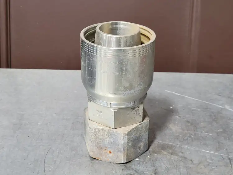 Used LENMARK INDUSTRIES T7040-3240 Parts (Hydraulics and Pneumatics) British Columbia CA | Lenmark #266298