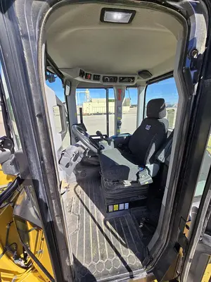 USED 2018 CATERPILLAR 926M