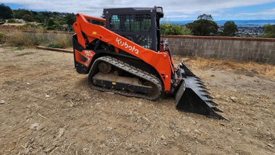 USED 2025 Kubota SVL75-3