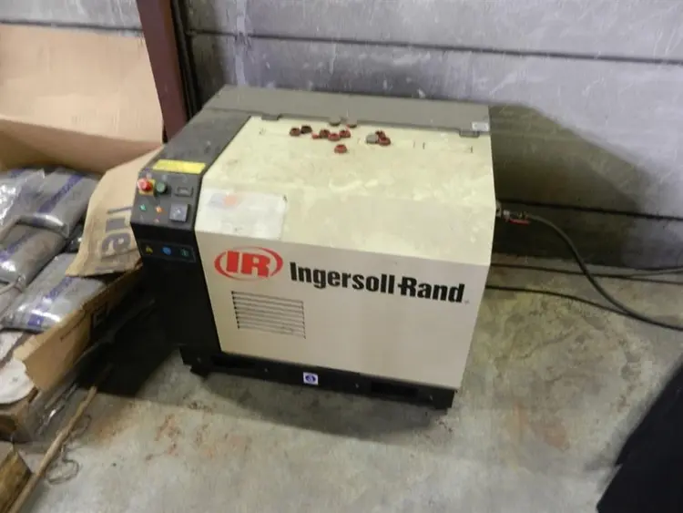 Used INGERSOLL RAND 7,5 KW Air Compressors (Misc) BE | Apt International N.V #362662