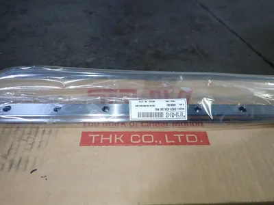 USED THK SHS20820L(GK) RAIL