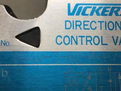 USED VICKERS DG4V36CMP7H7P1050