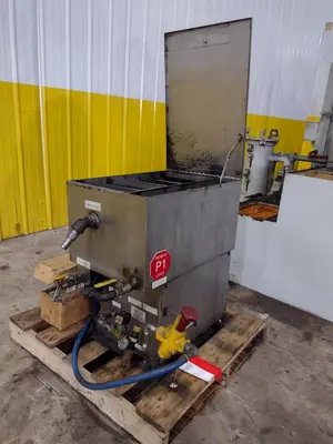40" X 40" BETTER ENGINEERING MODEL #F4000-LXP ROTARY TABLE PARTS WASHER: YOBRO #24041