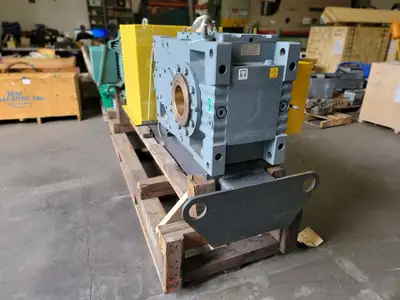 NEW SEW-EURODRIVE MC3RLHT07