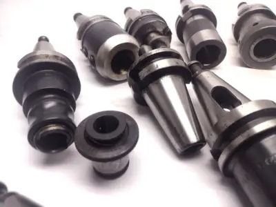 Toolholder | CNC Milling s LOT OF 15 Various - Used
