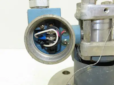 Foxboro 867DF-HD1SSE Electronic Pressure Transmitter 12.5-42VDC 3" Flange