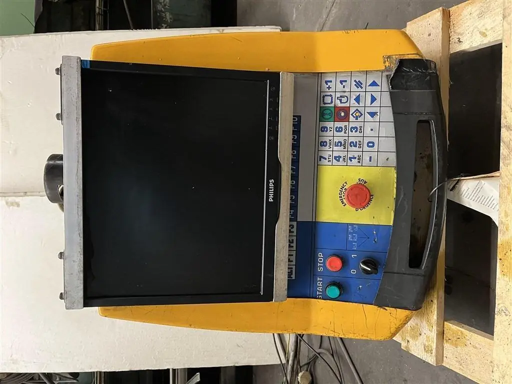 USED HACO BC 55 MONITOR CNC