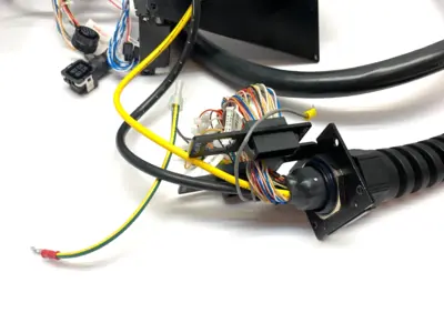 USED FANUC CABLE AND PANEL ASSEMBLY