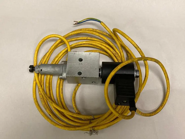 Used HAWE AS3/240-L5K24 Pump & Valve Parts Ohio US | Surplus Asset Holdings #1236802