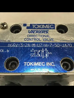USED VICKERS DG4V-3-2A-M-U7-H-7-50-JA70