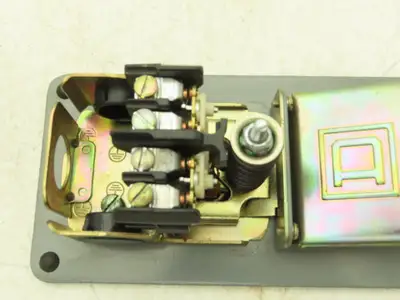 Square D CG-2 Foot Switch Class 9002