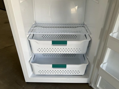 Used HISENSE CFU21N6AWE Freezers Michigan US | Miedema Asset Management Group #1769157