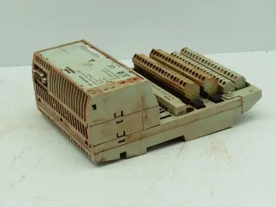 Schneider Automation 170ADO54050 TSX Momentum I/O Base 120VAC 16PT