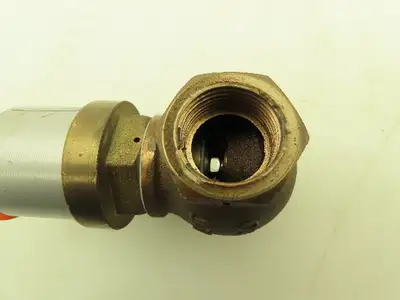 Valvaut Effepi Z200206E Pneumatic Controlled Globe Valve 3/4" NPT PTFE Bronze