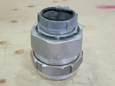 USED THOMAS BETTS ST200-475