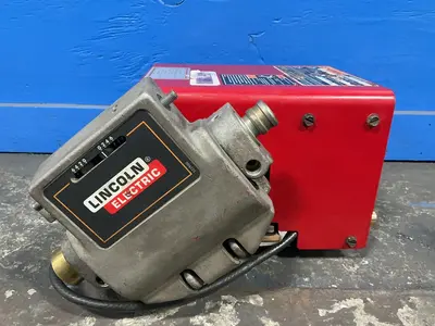 Used LINCOLN ELECTRIC POWER FEED 10M Wire Feeders Ohio US | HGR 24 #1343532