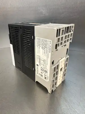 Allen Bradley 25C-D6P0N104 POWERFLEX 2.2kW / 3.0HP (7.4.4)