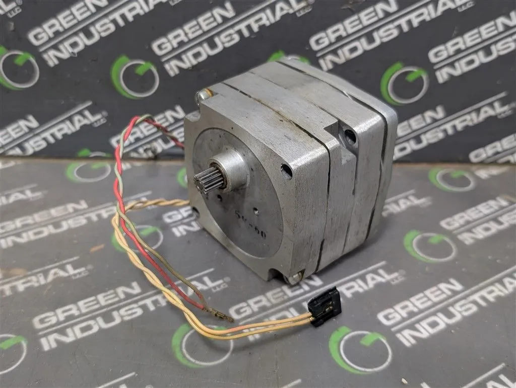 Honeywell 676665-009 Servo Motor 120V 144 RPM Used