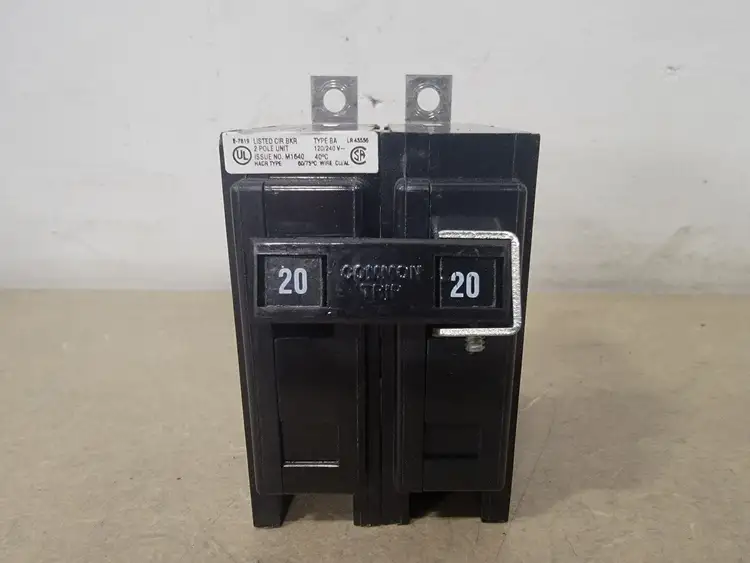 Used CUTLER-HAMMER BA220 Switchgears British Columbia CA | Lenmark #367182