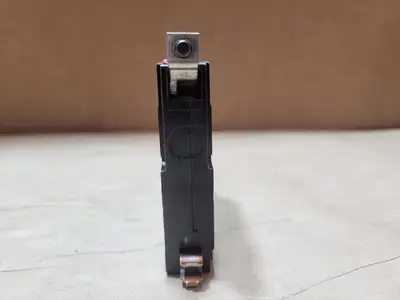 15 Amp, 1 Pole, 120/240 Volt Circuit Breaker Type QO