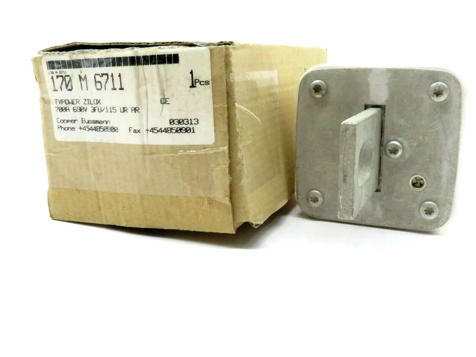 NEW BUSSMANN 170M6711 FUSE 700A 690V