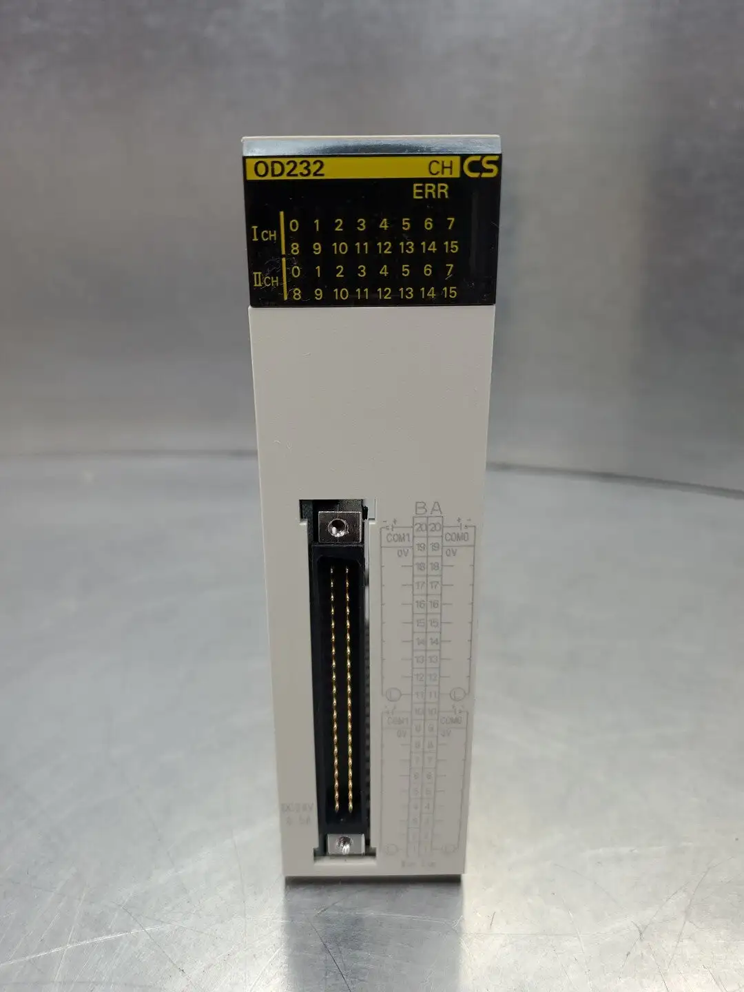 USED Omron CS1W-OD232