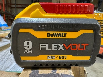 DeWalt 20V/60V MAX FLEXVOLT Battery customer return see pictures