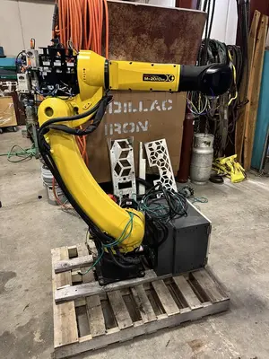 Used 2021 FANUC M-20ID/25 Robots Michigan US | Aucto #1306765