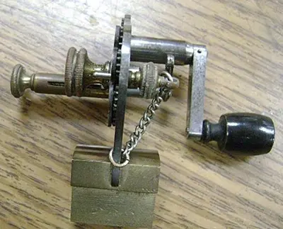 1175-385 Antique Bow Cutter for Jeweler’s Lathe