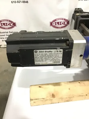 Industrial Linear Motion Slide Assembly w/ Allen Bradley MPL-B330P MJ22AA Motor