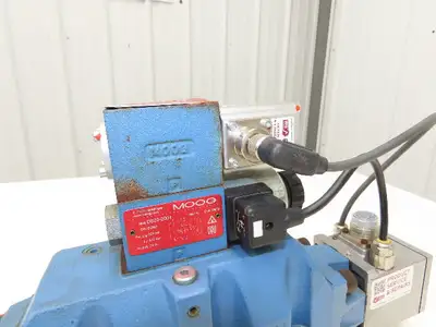 Used MOOG _UNKNOWN_ Valves/Fittings Indiana US | Arrow Industrial #1408492