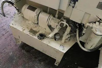 USED 1974 CINCINNATI MILACRON 273A