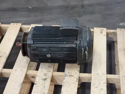 Used SEW-EURODRIVE FA57/G DRE132M4 Motors (misc) British Columbia CA | Lenmark #246797