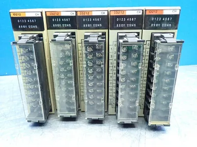 USED OMRON C200HID212