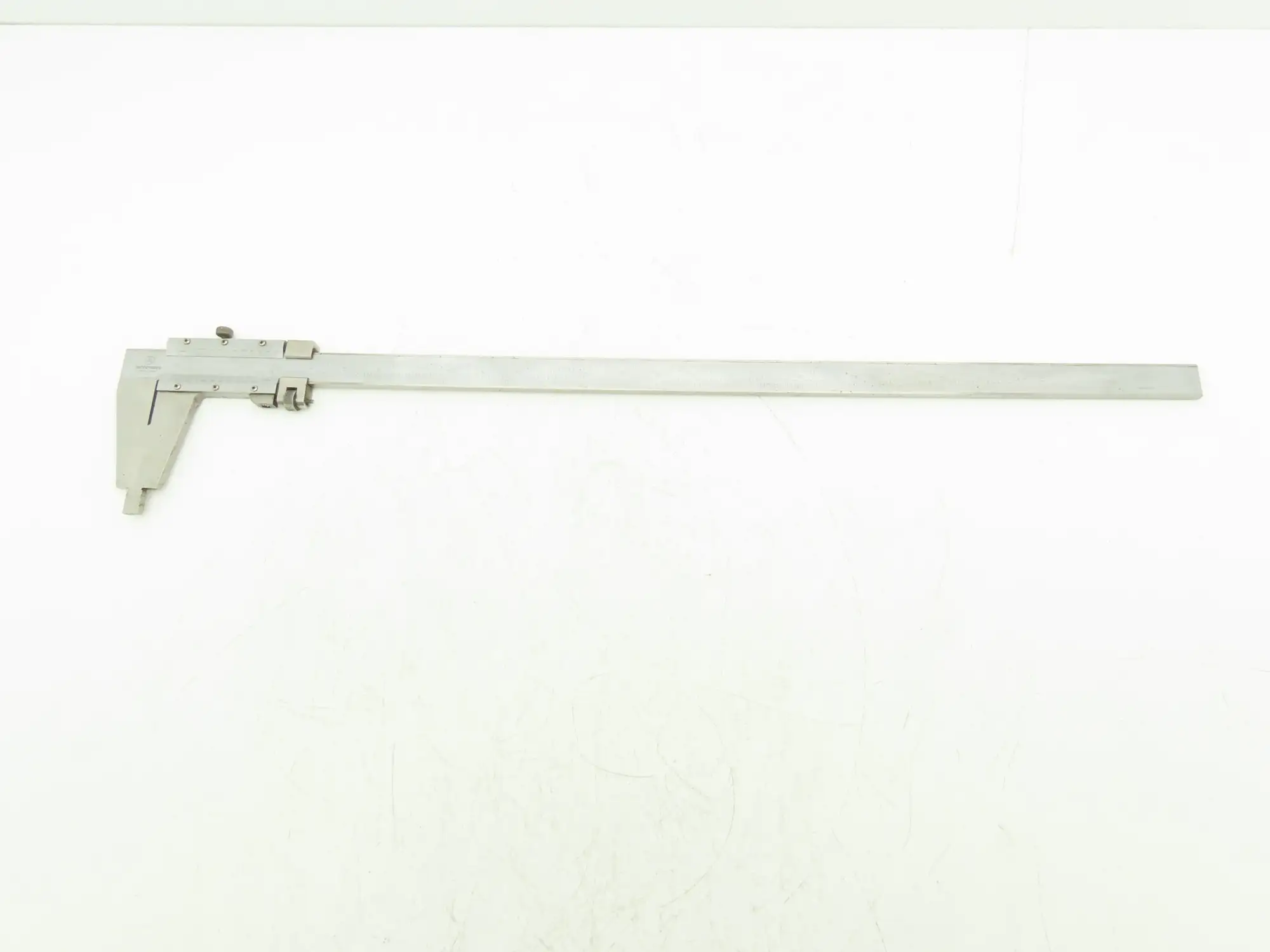 Mitutoyo Vernier Caliper 0-24" Range 600mm .001" Nib Jaws No Case