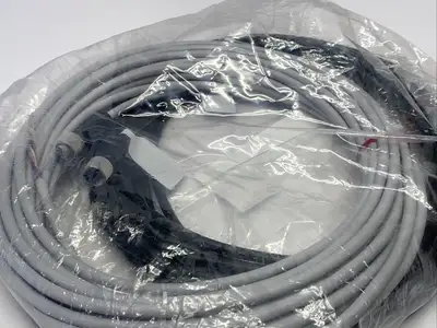 New | in-Stock KEYENCE SL-VC10P Cable & Wire Michigan US | Maverick Industrial Sales #1398005