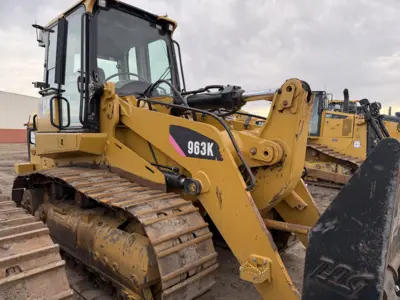 USED 2018 Caterpillar 963K