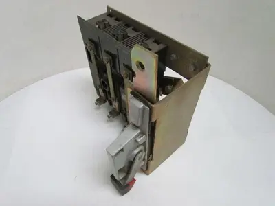 Telemecanique D10S2 60 Amp Disconnect Switch Assembly w/Handle 3-Pole