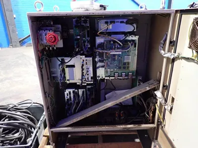 USED 2012 YASKAWA MOTOMAN MOTOMANMH6