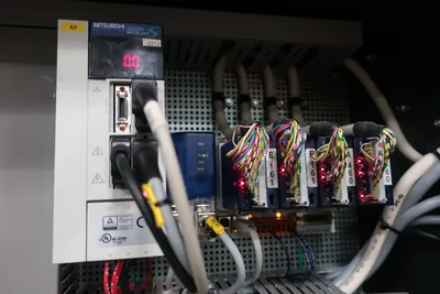 2013 HANWHA STL32H Swiss Type Automatic Screw Machines | Midstate Machinery (63)