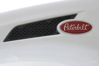 New | in-Stock 2027 PETERBILT 548 Rolloff Trucks Texas US | Roll Off Truck World #1492000
